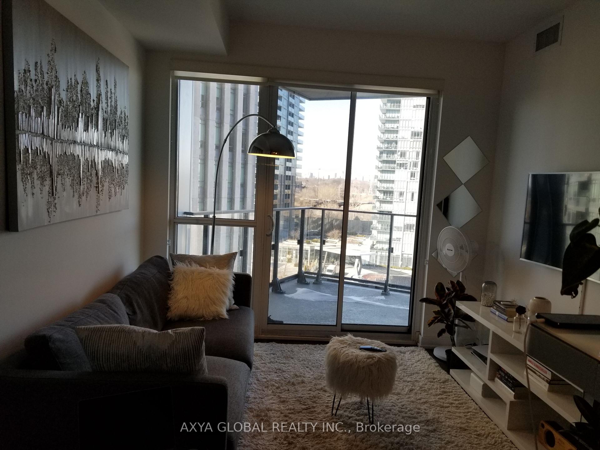 Photo 5 of Unit 1006, 10 Park Lawn Road, Etobicoke, Mimico — HOMEH