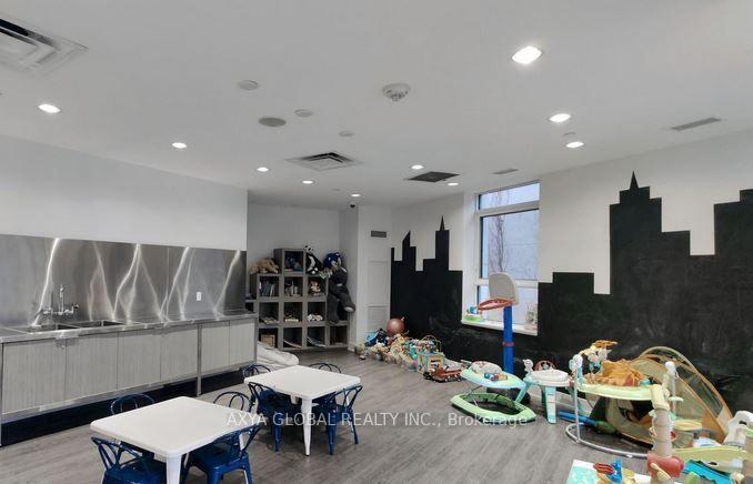 Photo 17 of Unit 1006, 10 Park Lawn Road, Etobicoke, Mimico — HOMEH