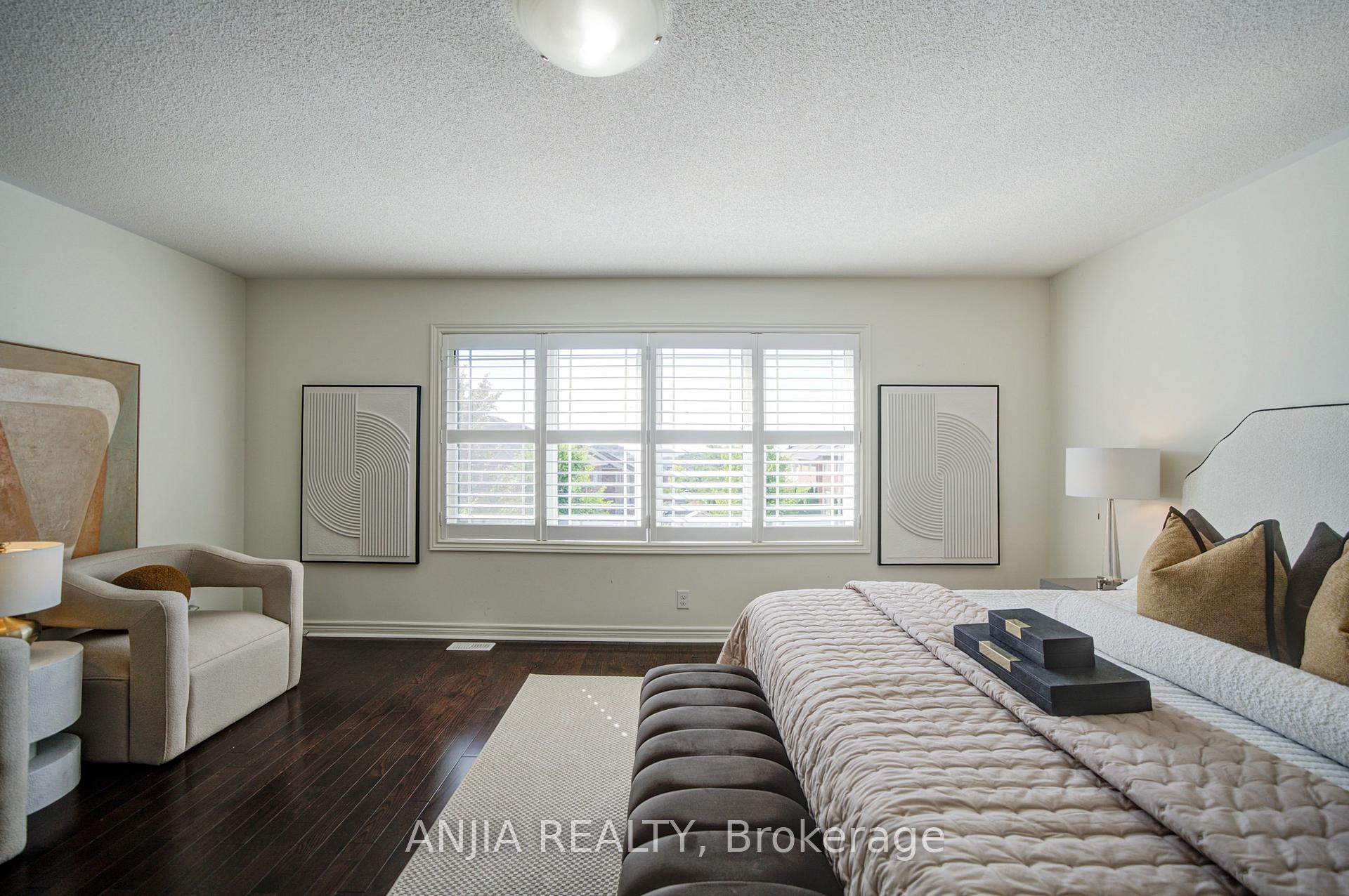 Photo 33 of 68 Old Field Crescent, East Gwillimbury, Rural East Gwillimbury — HOMEH