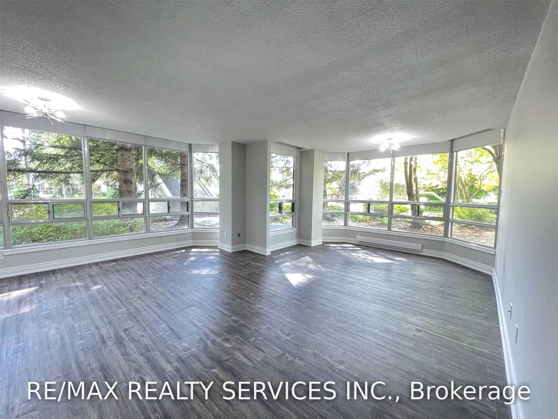 Photo 8 of Unit 104, 320 Mill Street S, Brampton, Brampton South — HOMEH