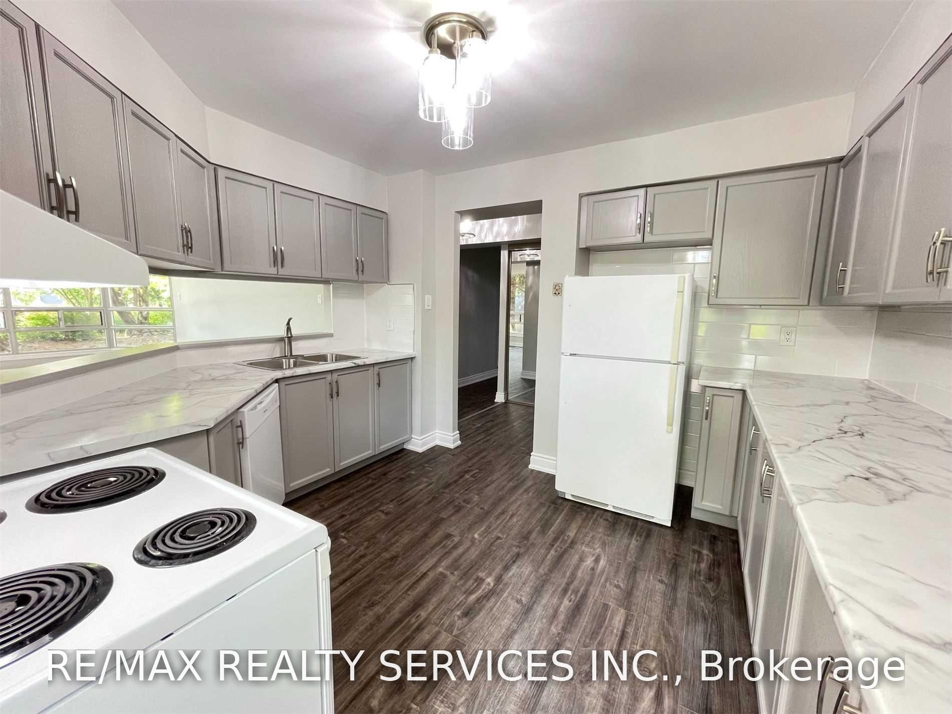 Photo 13 of Unit 104, 320 Mill Street S, Brampton, Brampton South — HOMEH