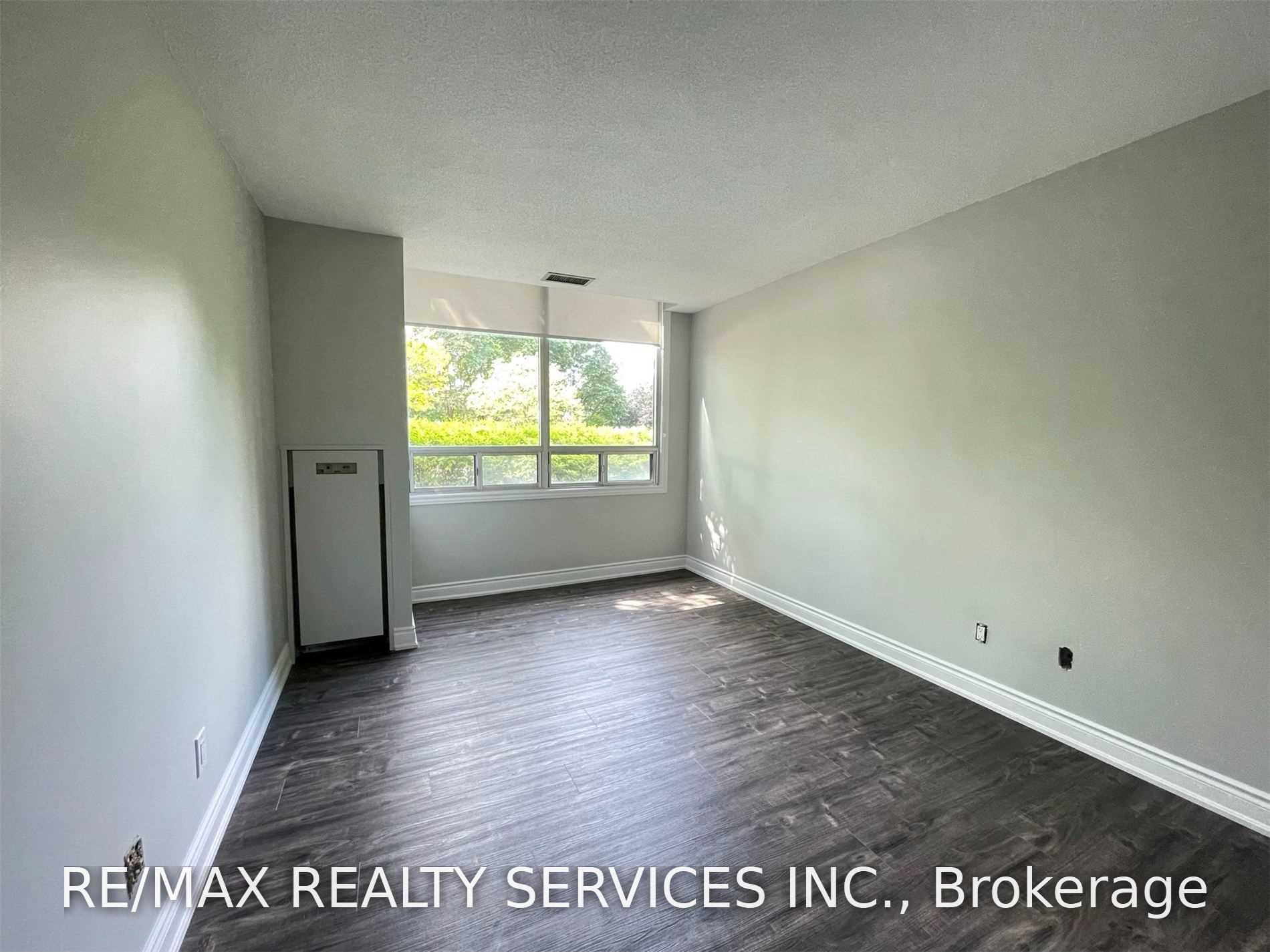 Photo 15 of Unit 104, 320 Mill Street S, Brampton, Brampton South — HOMEH