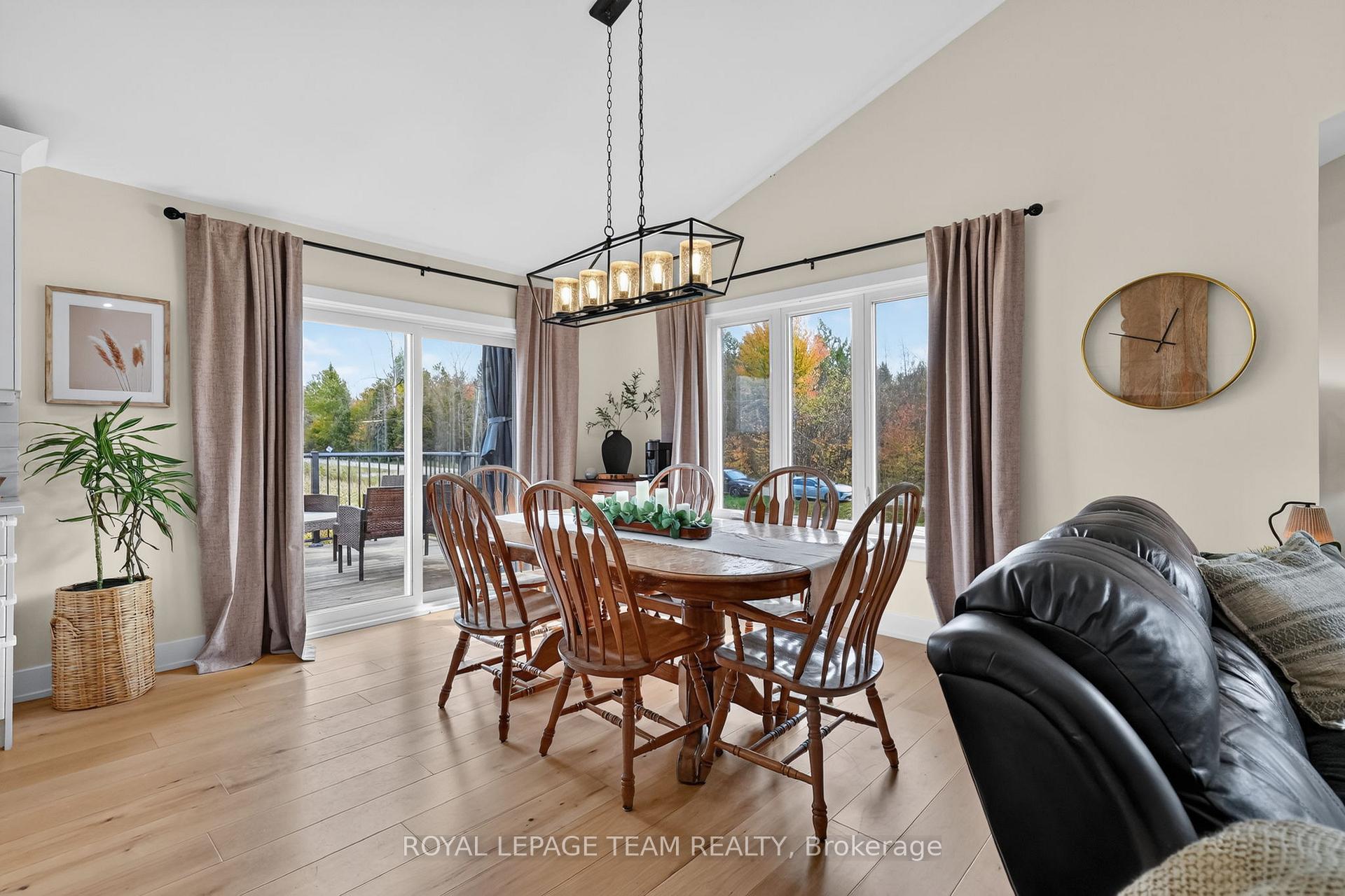 Photo 7 of 1302 Crowder Road, Edwardsburgh/Cardinal, Edwardsburgh/Cardinal Twp — HOMEH