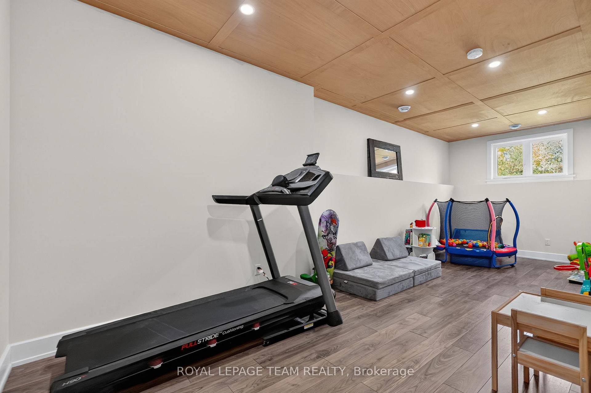 Photo 33 of 1302 Crowder Road, Edwardsburgh/Cardinal, Edwardsburgh/Cardinal Twp — HOMEH
