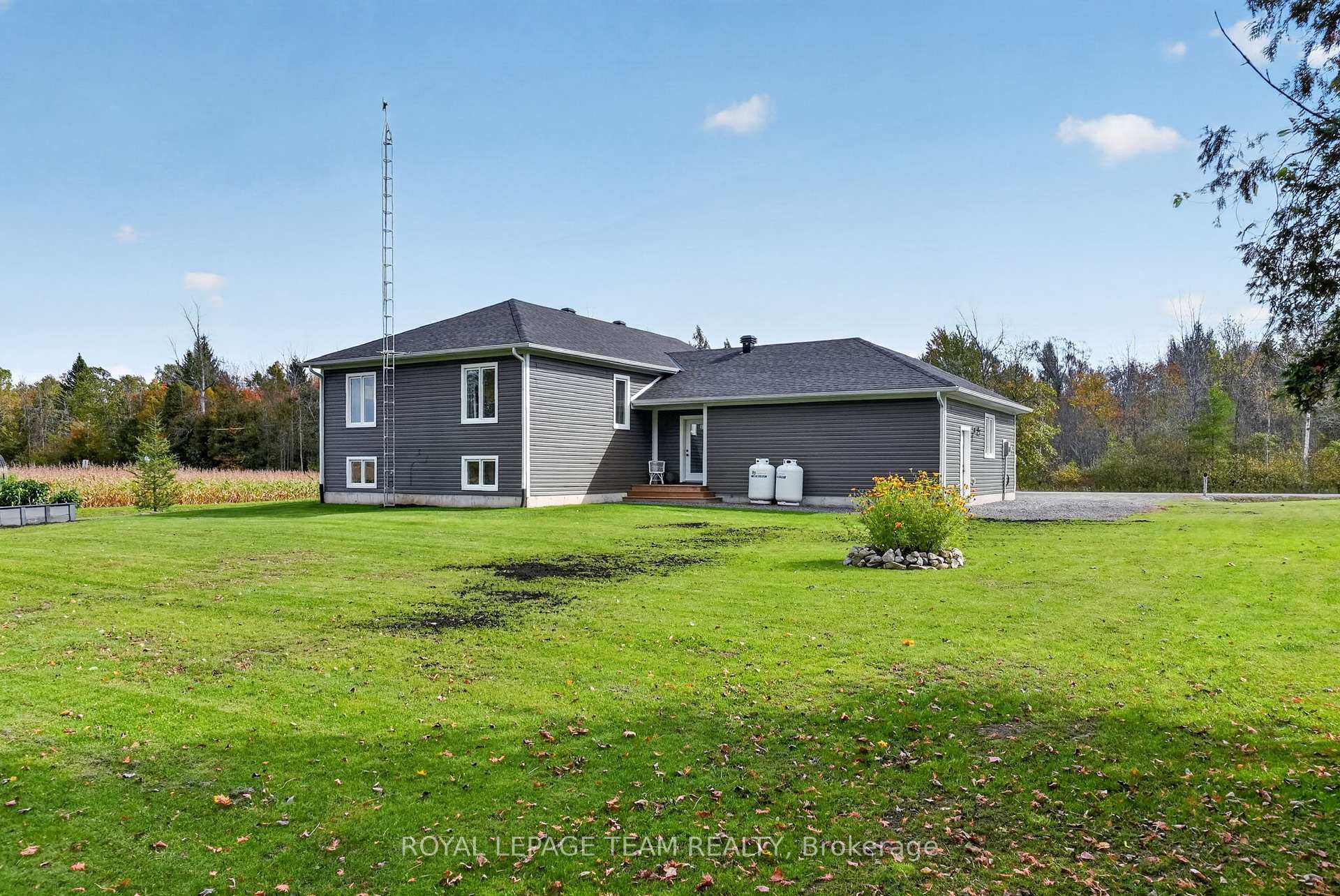 Photo 41 of 1302 Crowder Road, Edwardsburgh/Cardinal, Edwardsburgh/Cardinal Twp — HOMEH