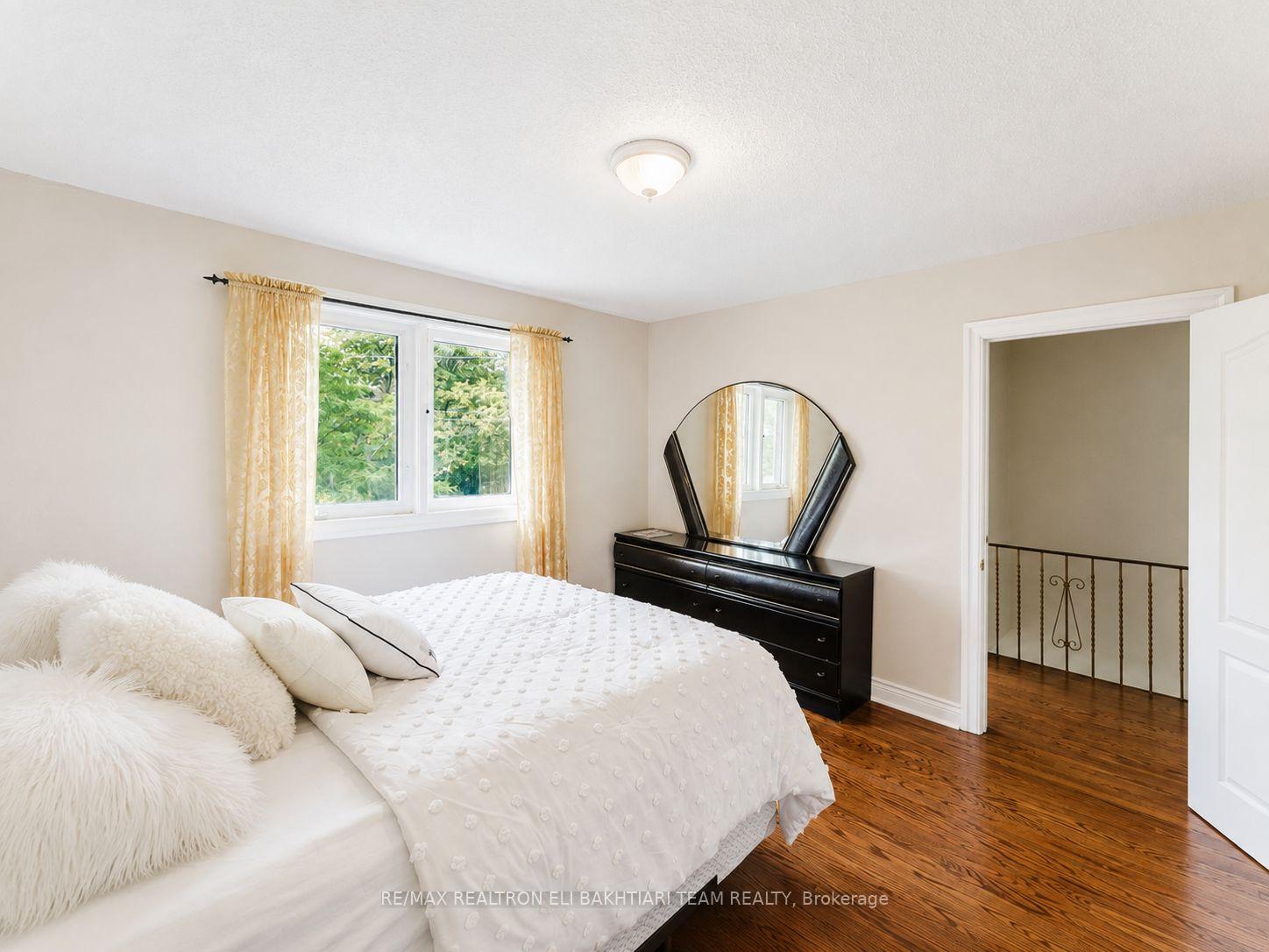 Photo 25 of 180 Woodsworth Road, North York, St. Andrew-Windfields — HOMEH