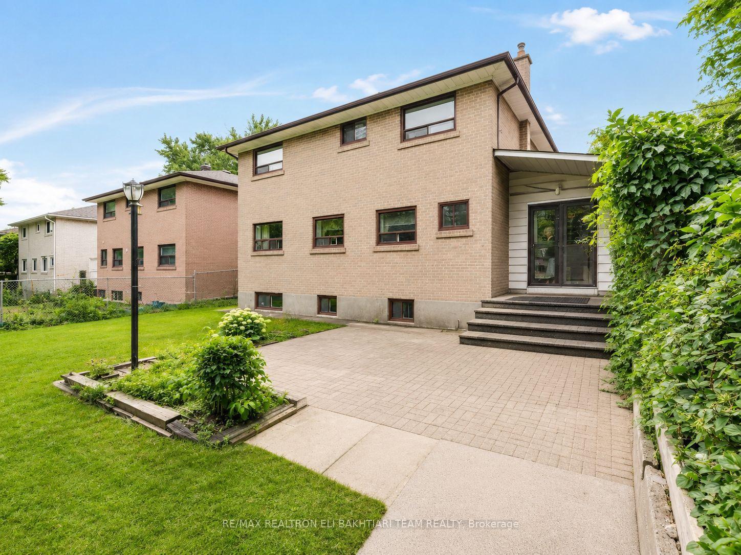 Photo 39 of 180 Woodsworth Road, North York, St. Andrew-Windfields — HOMEH