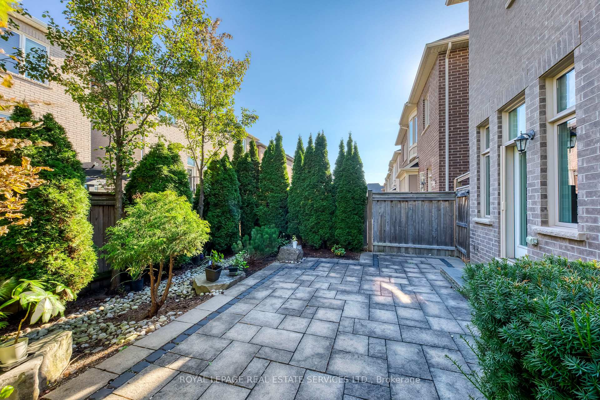 Photo 46 of 144 North Park Boulevard, Oakville, Glenorchy — HOMEH