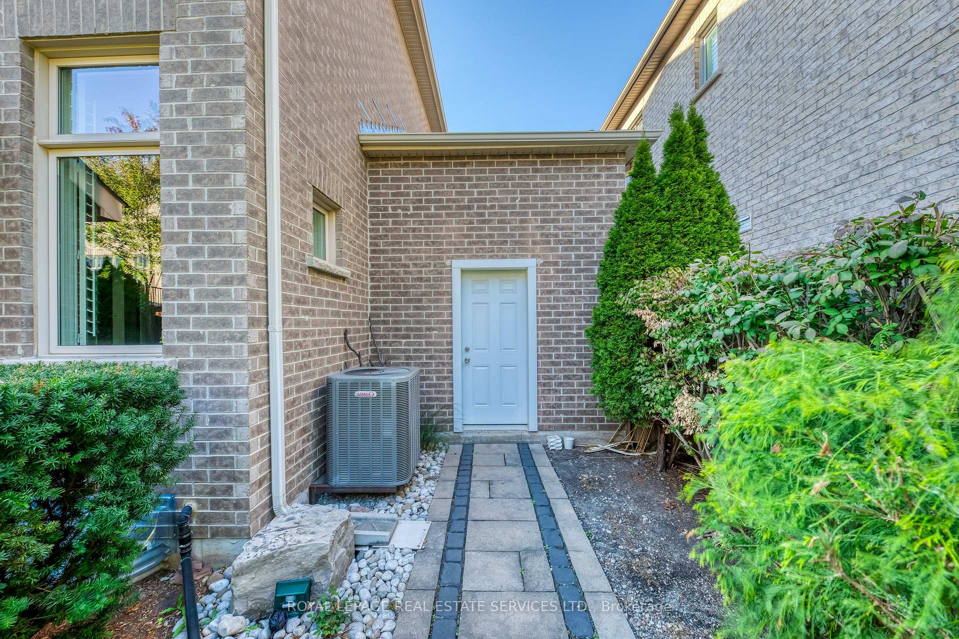 Photo 48 of 144 North Park Boulevard, Oakville, Glenorchy — HOMEH