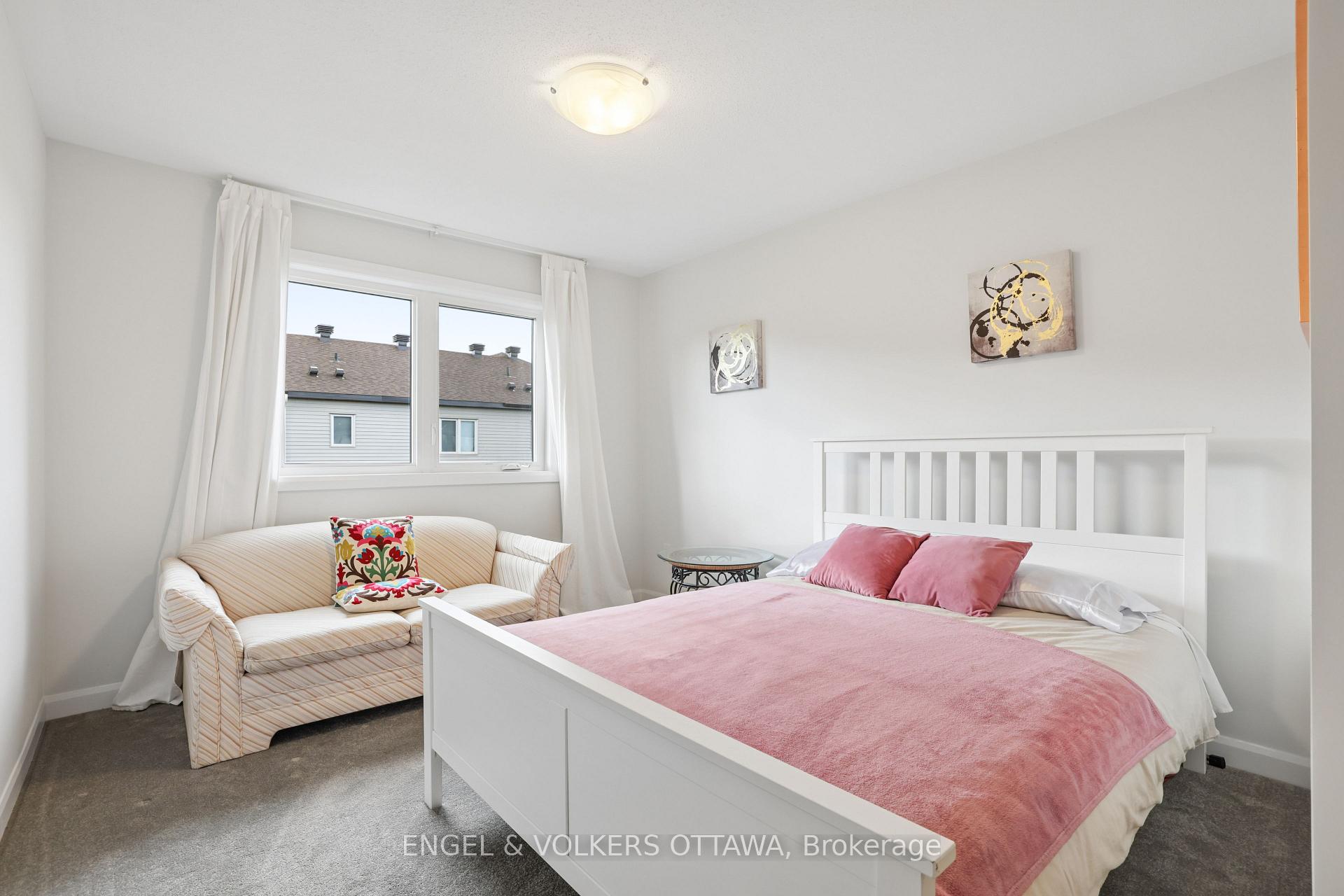 Photo 12 of 185 Chakra Street, Ottawa, Barrhaven - Heritage Park — HOMEH