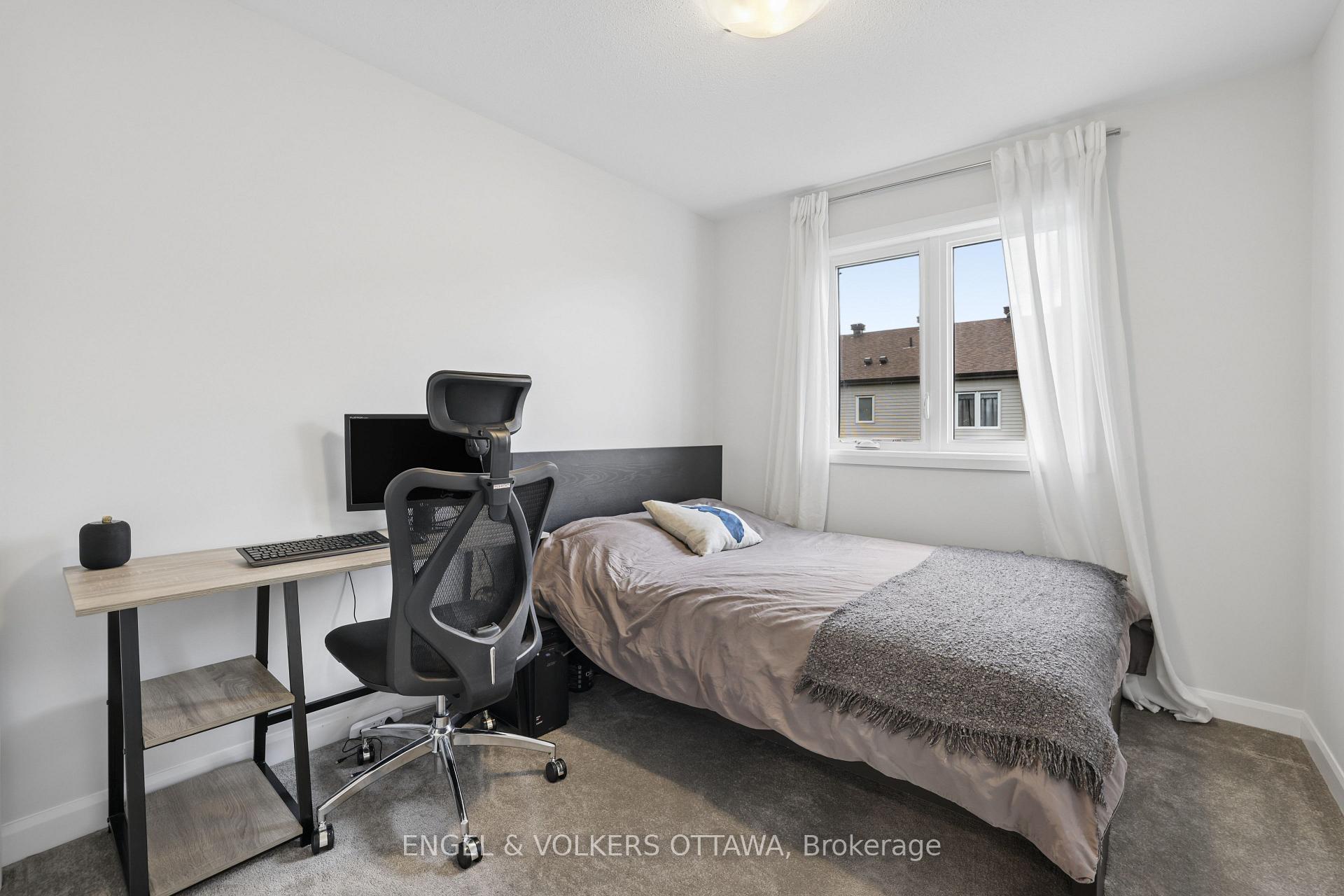 Photo 18 of 185 Chakra Street, Ottawa, Barrhaven - Heritage Park — HOMEH