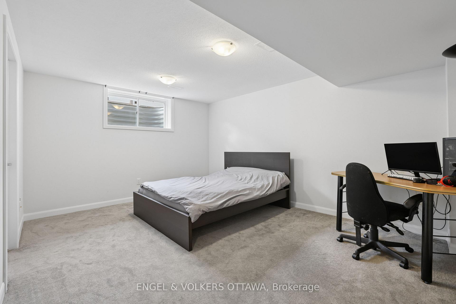 Photo 19 of 185 Chakra Street, Ottawa, Barrhaven - Heritage Park — HOMEH