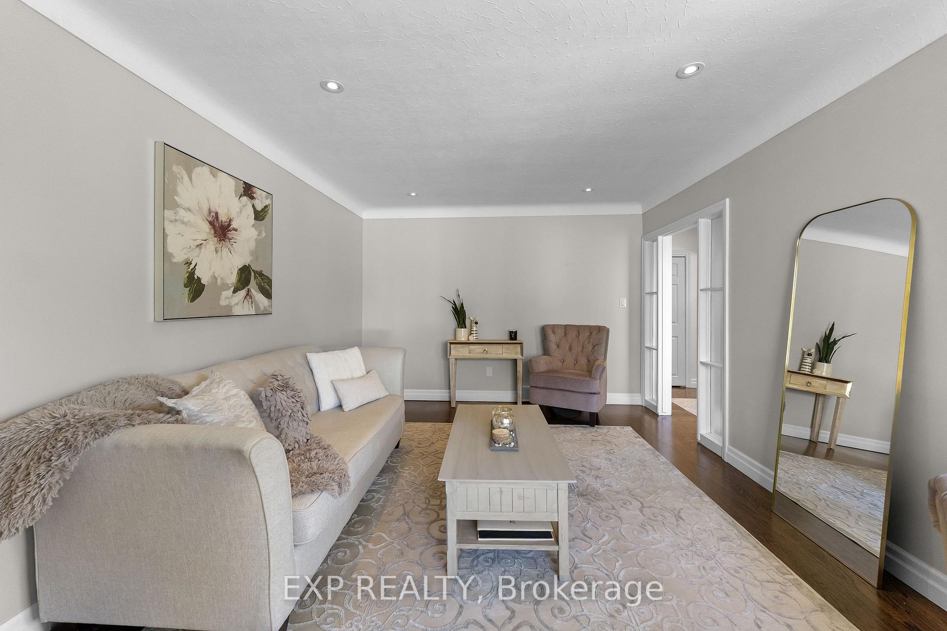 Photo 8 of 13 Ridley Heights Road, St. Catharines, Ridley — HOMEH