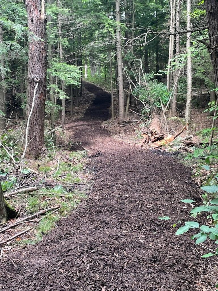 Photo 9 of 4090 17th Side Road, King, Rural King — HOMEH