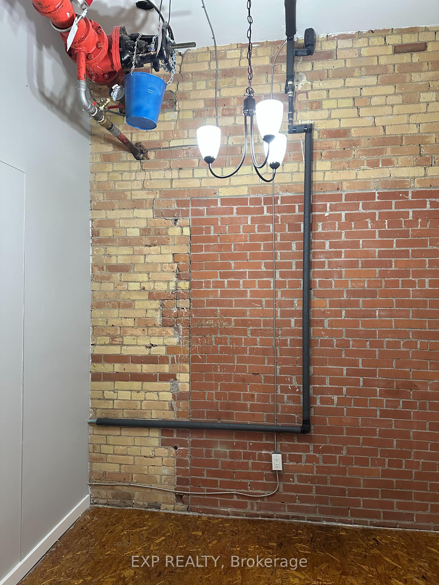 Photo 12 of Unit 2474, 2480 Dundas Street W, Toronto, High Park North — HOMEH