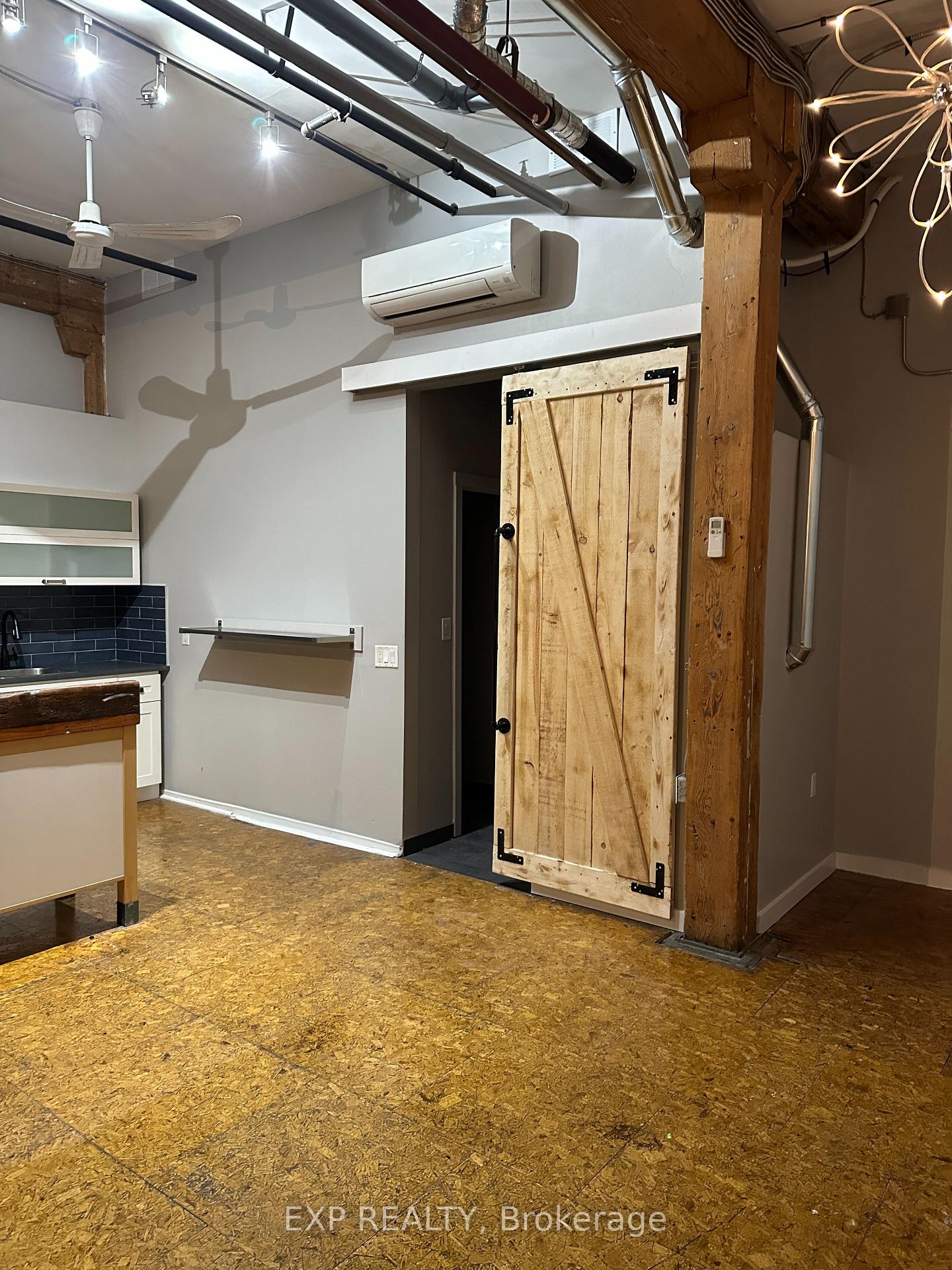 Photo 24 of Unit 2474, 2480 Dundas Street W, Toronto, High Park North — HOMEH
