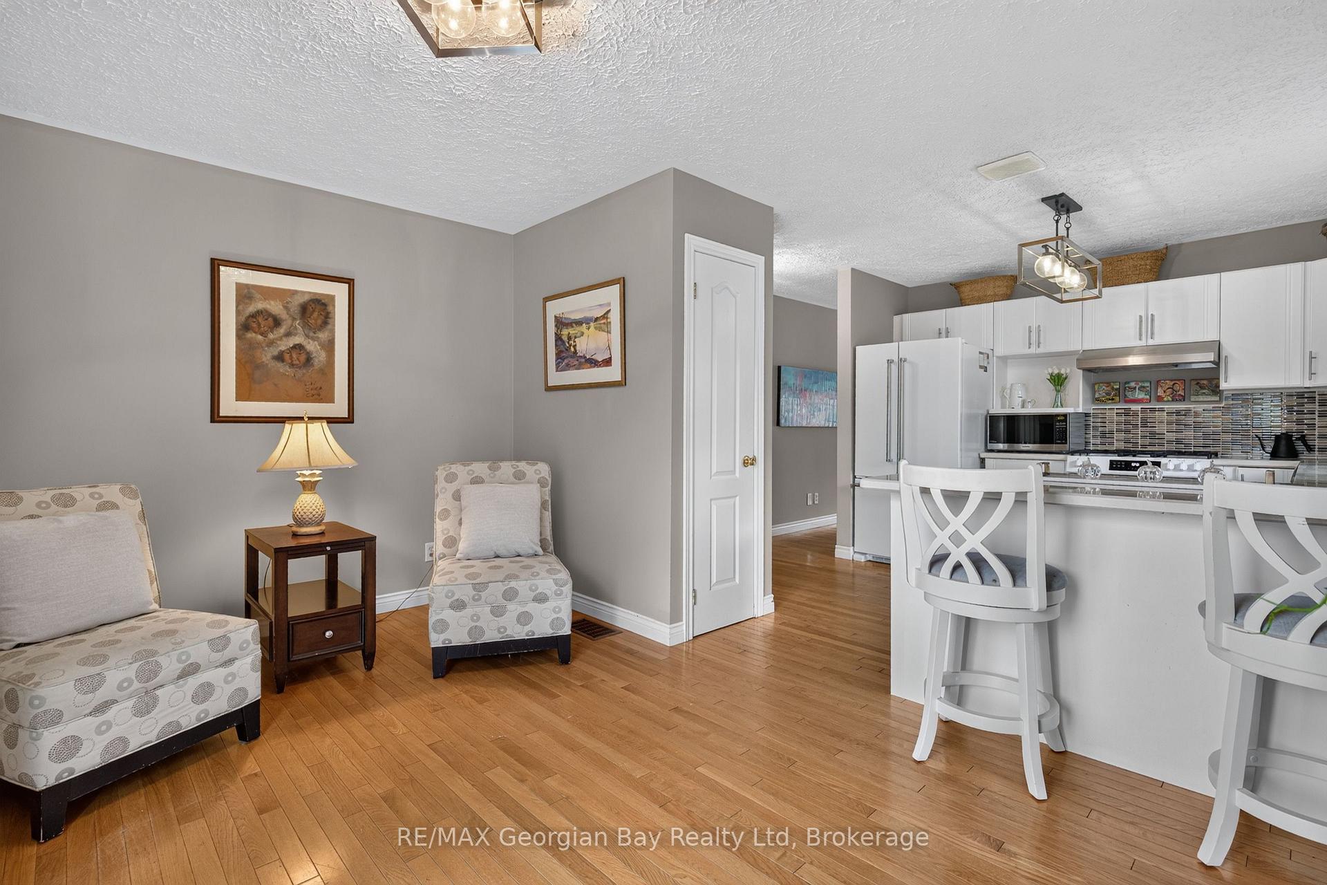 Photo 14 of Unit 5, 90 Thompsons Road, Penetanguishene — HOMEH