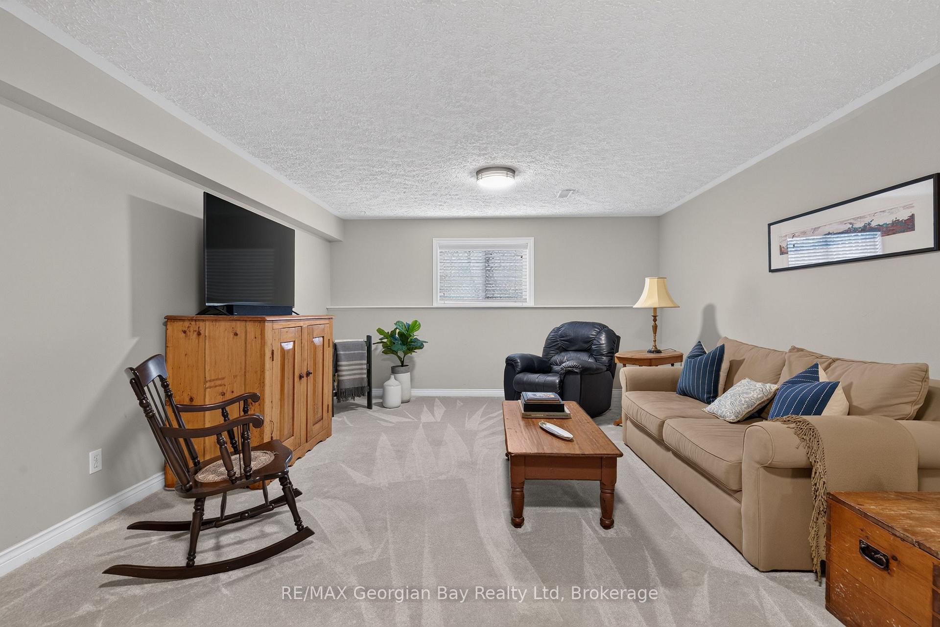 Photo 21 of Unit 5, 90 Thompsons Road, Penetanguishene — HOMEH