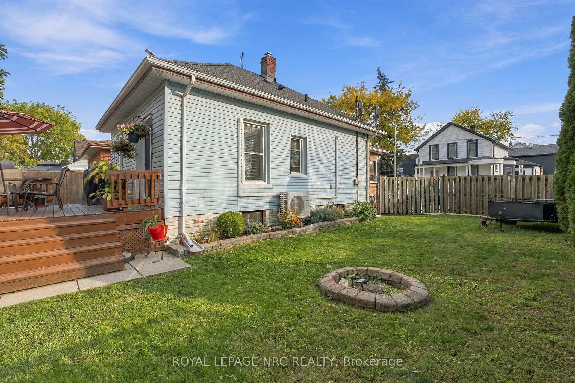 Photo 23 of 4455 Park Street E, Niagara Falls, Downtown — HOMEH