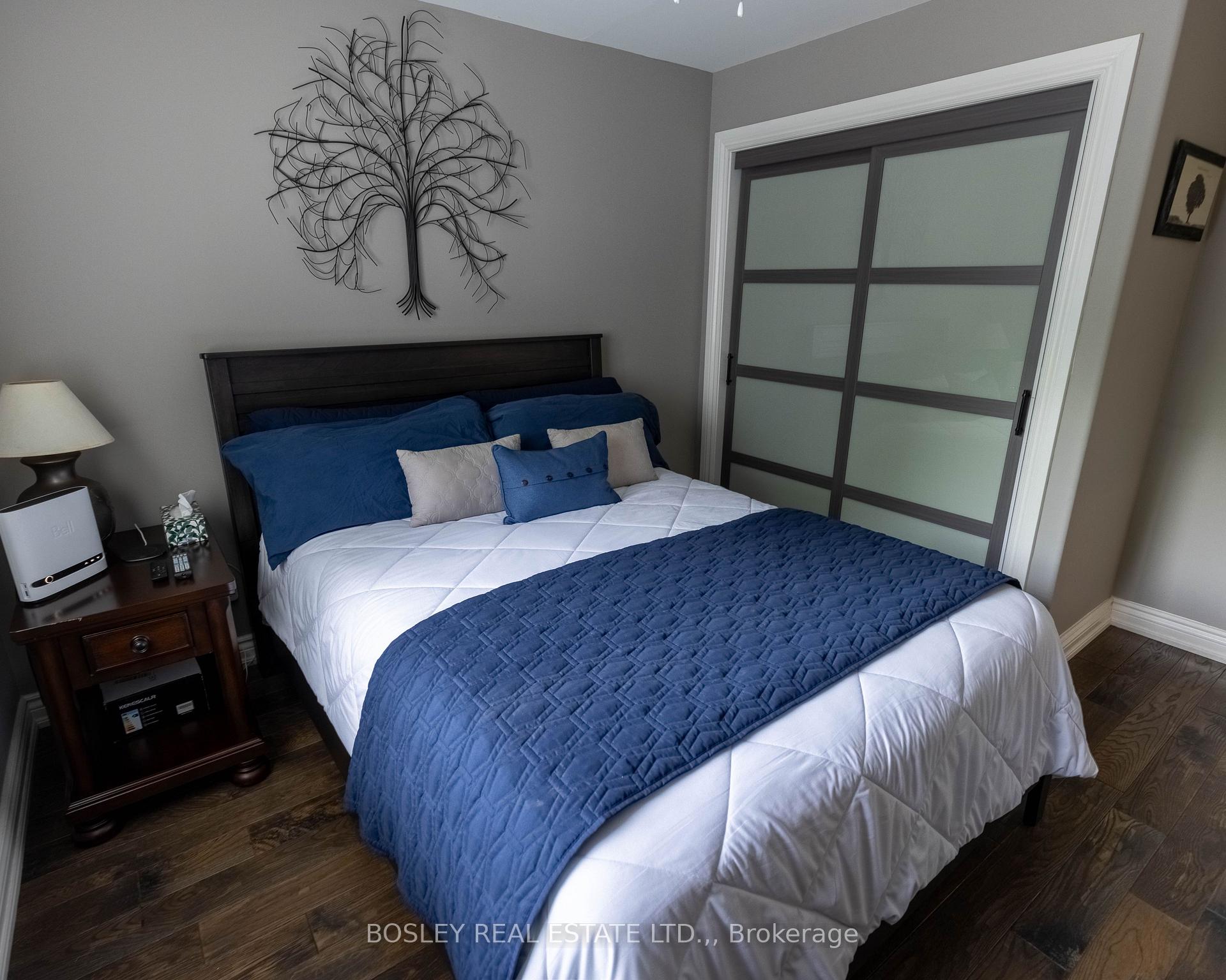 Photo 22 of 4949 Lyon's Parkway, Niagara Falls, Lyons Creek — HOMEH
