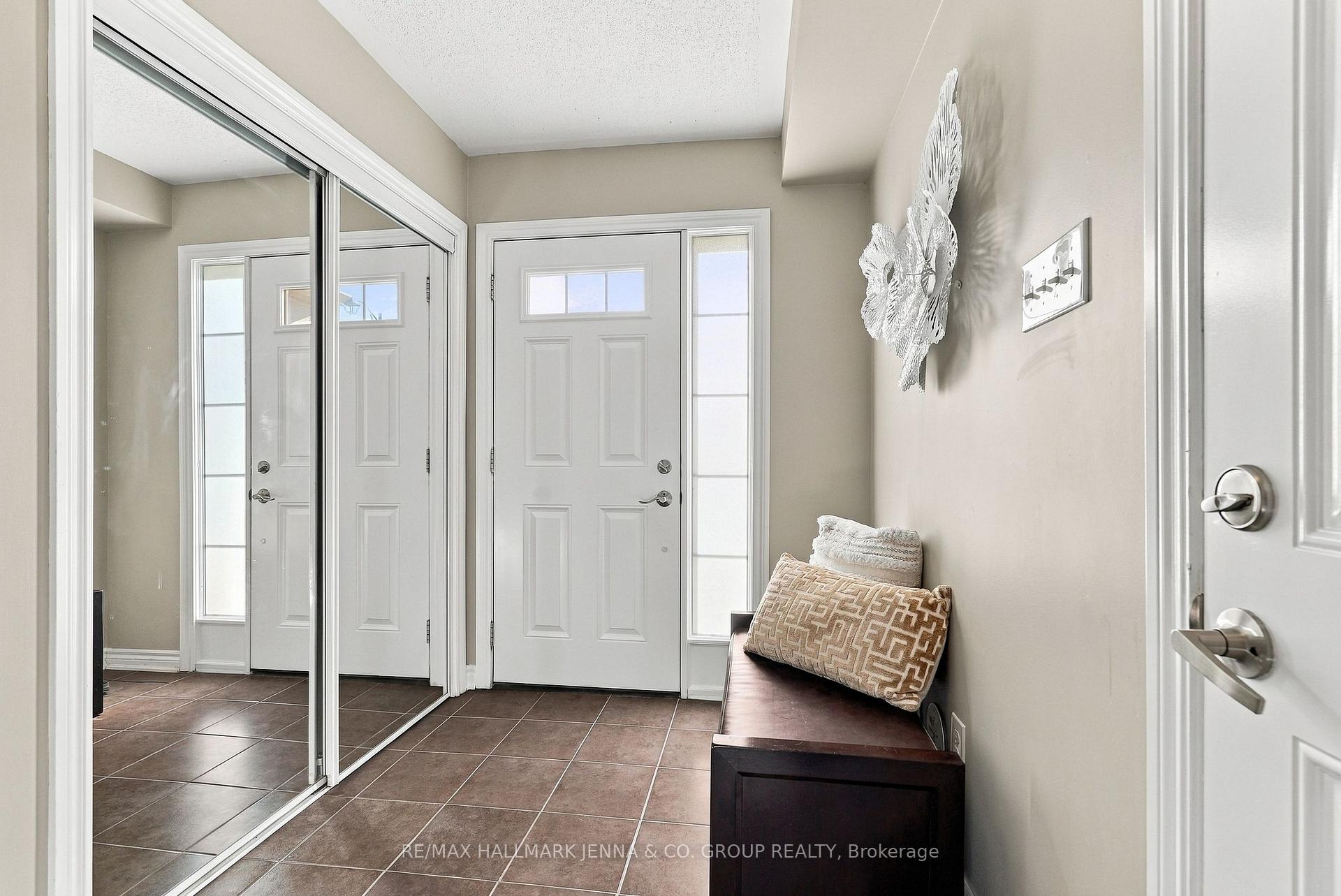 Photo 3 of 2455 Nutgrove Avenue, Ottawa, Barrhaven - Half Moon Bay — HOMEH