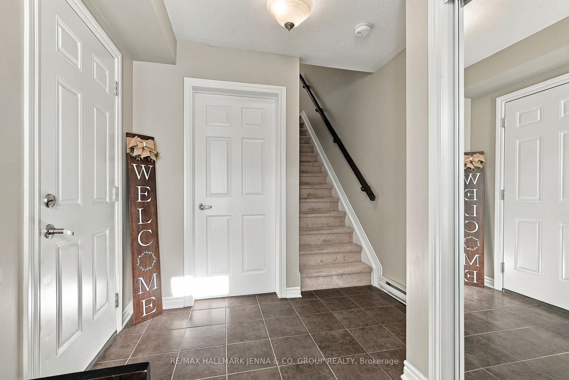 Photo 4 of 2455 Nutgrove Avenue, Ottawa, Barrhaven - Half Moon Bay — HOMEH