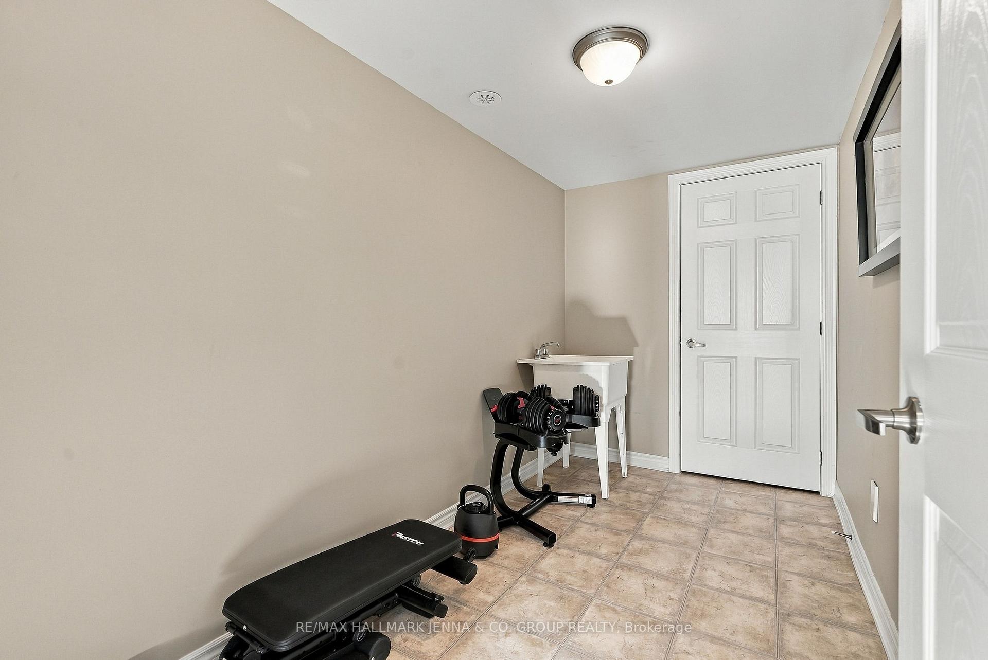 Photo 5 of 2455 Nutgrove Avenue, Ottawa, Barrhaven - Half Moon Bay — HOMEH