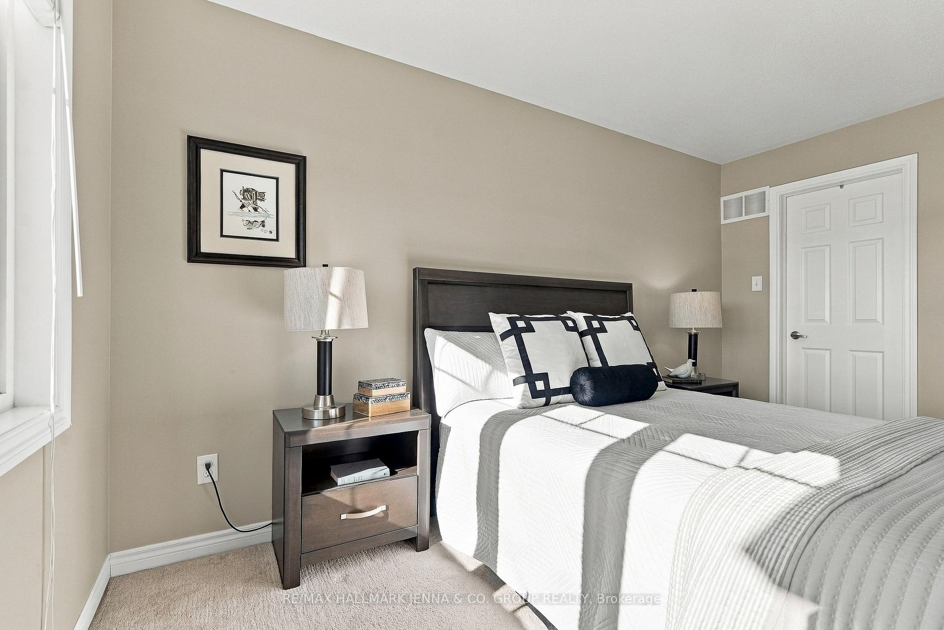 Photo 19 of 2455 Nutgrove Avenue, Ottawa, Barrhaven - Half Moon Bay — HOMEH