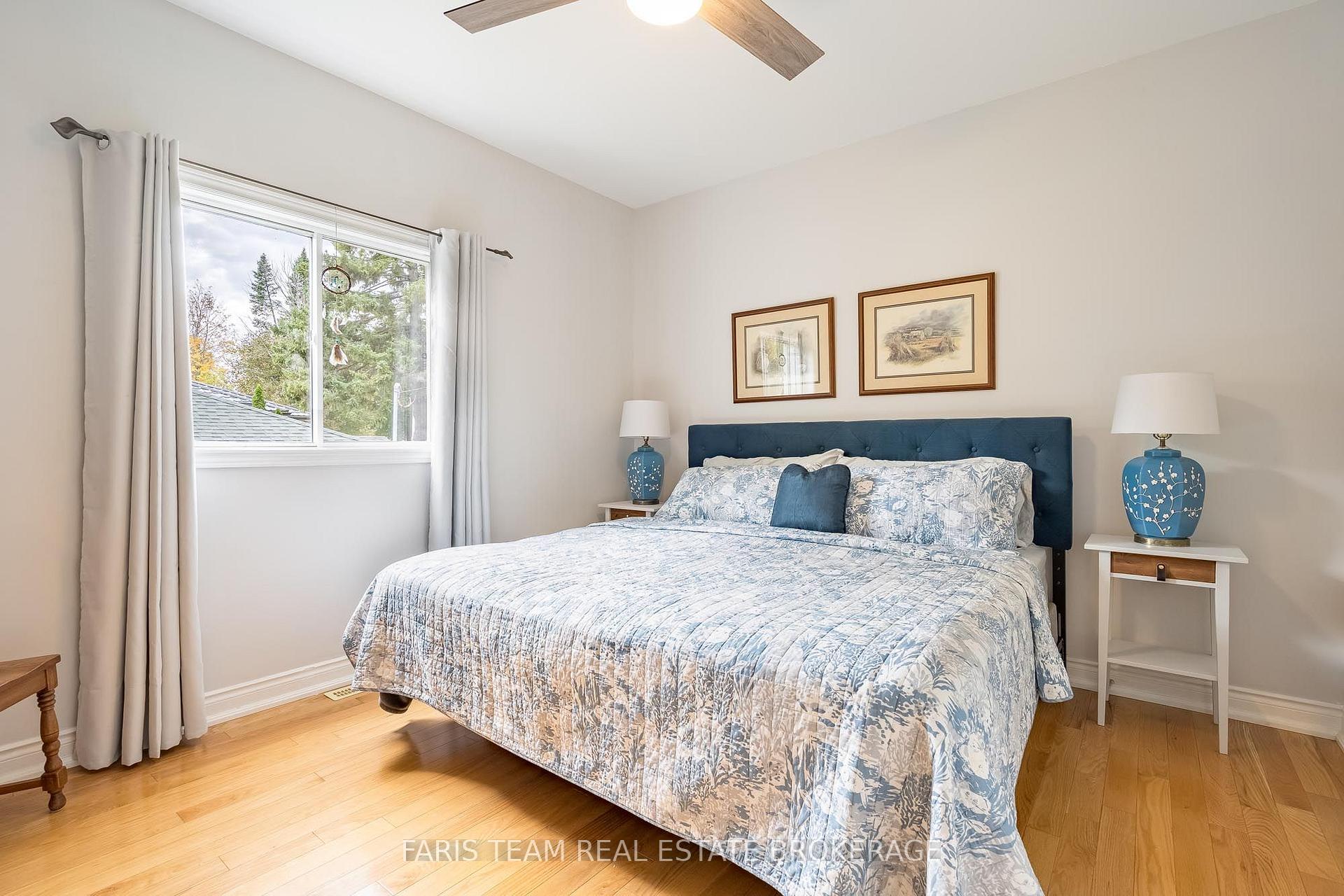 Photo 8 of 1011 Ferrier Avenue, Innisfil, Lefroy — HOMEH
