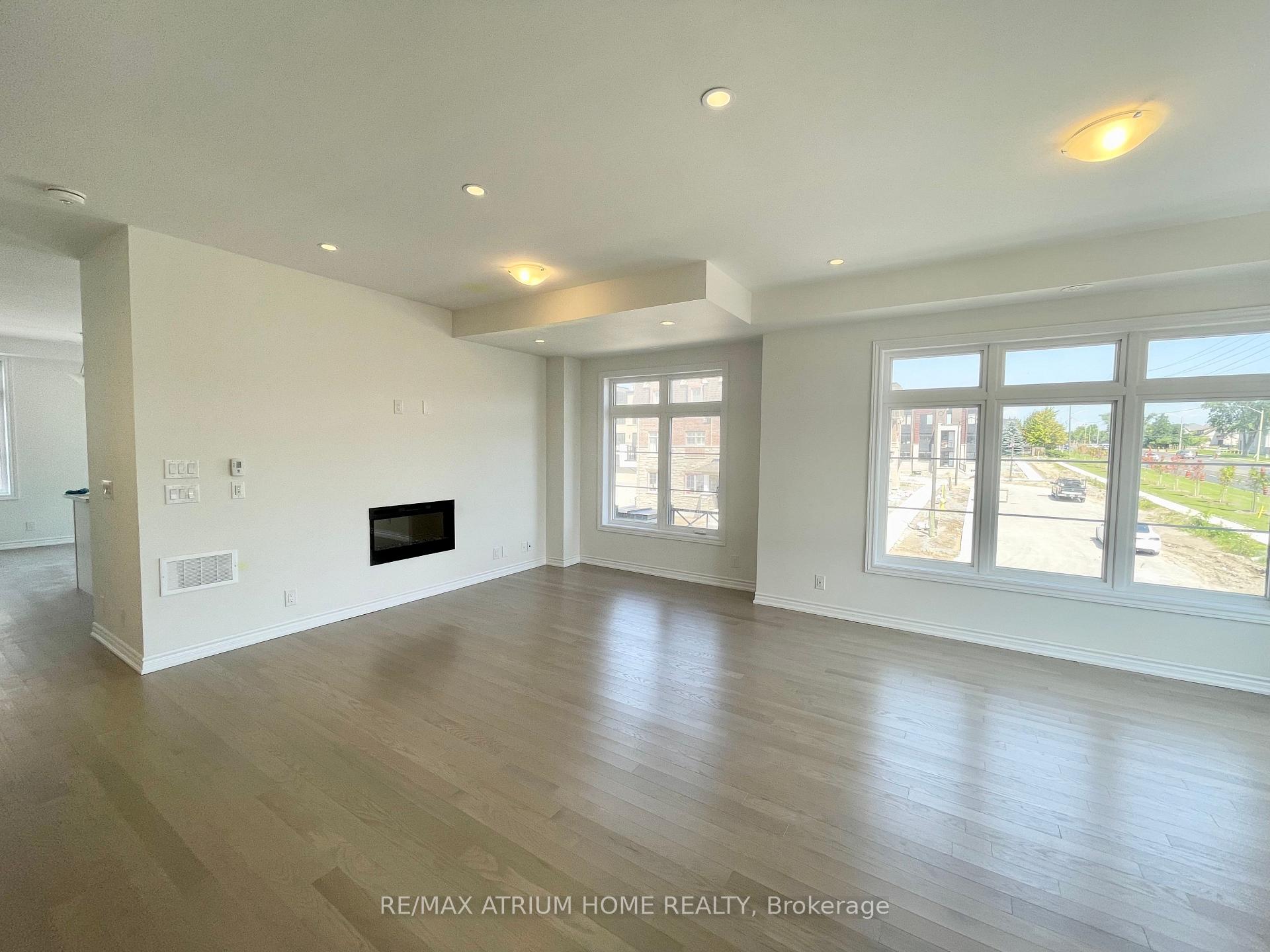 Photo 11 of 9660 Kennedy Road, Markham, Angus Glen — HOMEH