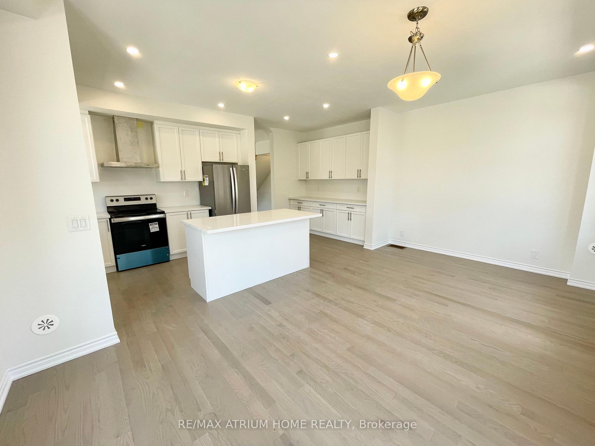Photo 16 of 9660 Kennedy Road, Markham, Angus Glen — HOMEH