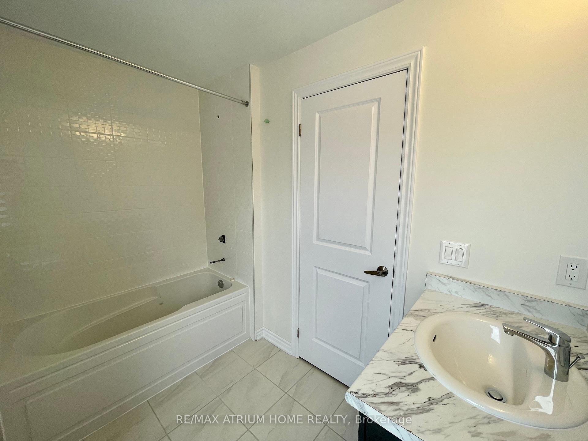 Photo 32 of 9660 Kennedy Road, Markham, Angus Glen — HOMEH