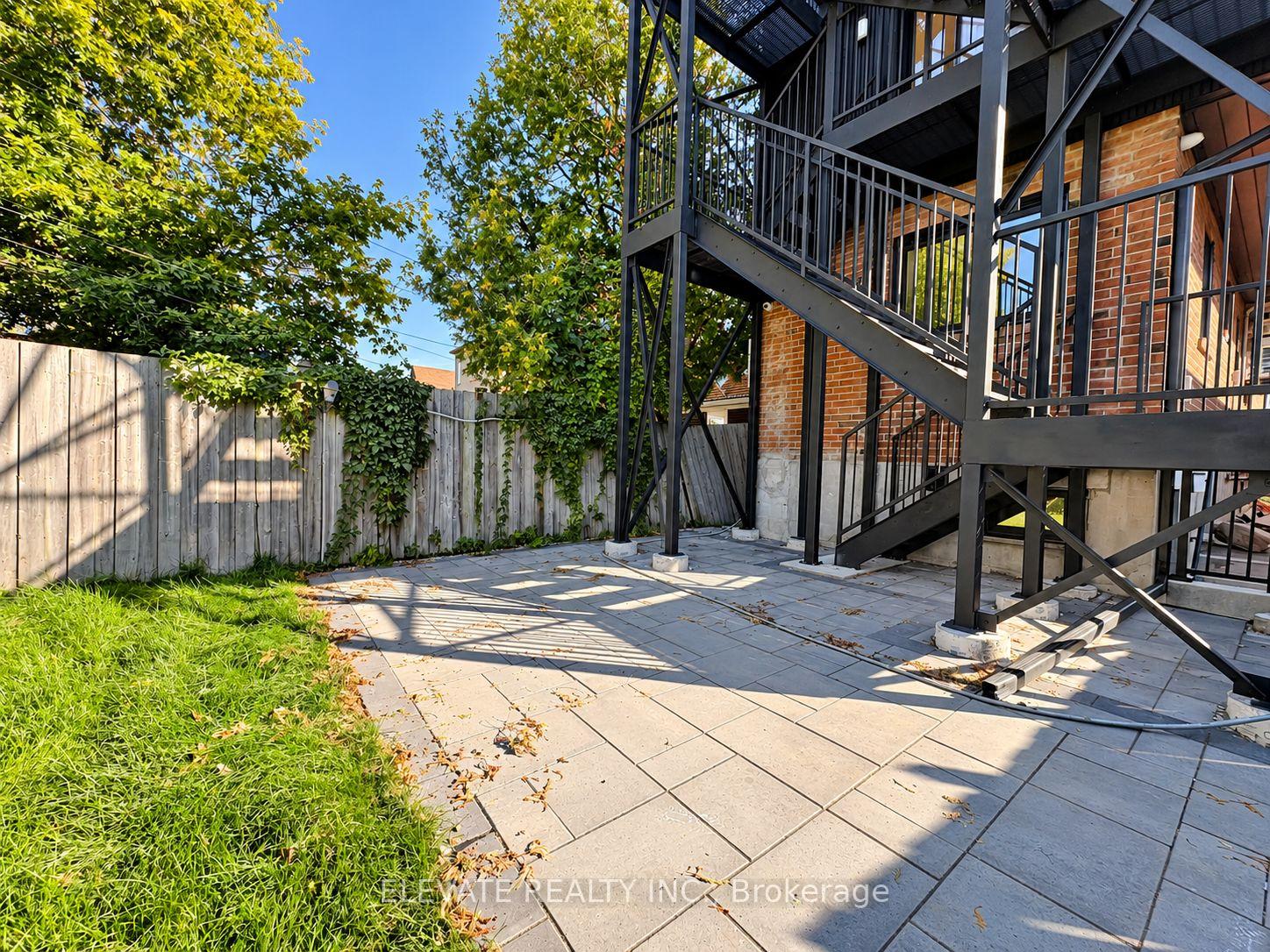 Photo 7 of Unit 2, 228 Robina Avenue, Toronto, Oakwood Village — HOMEH