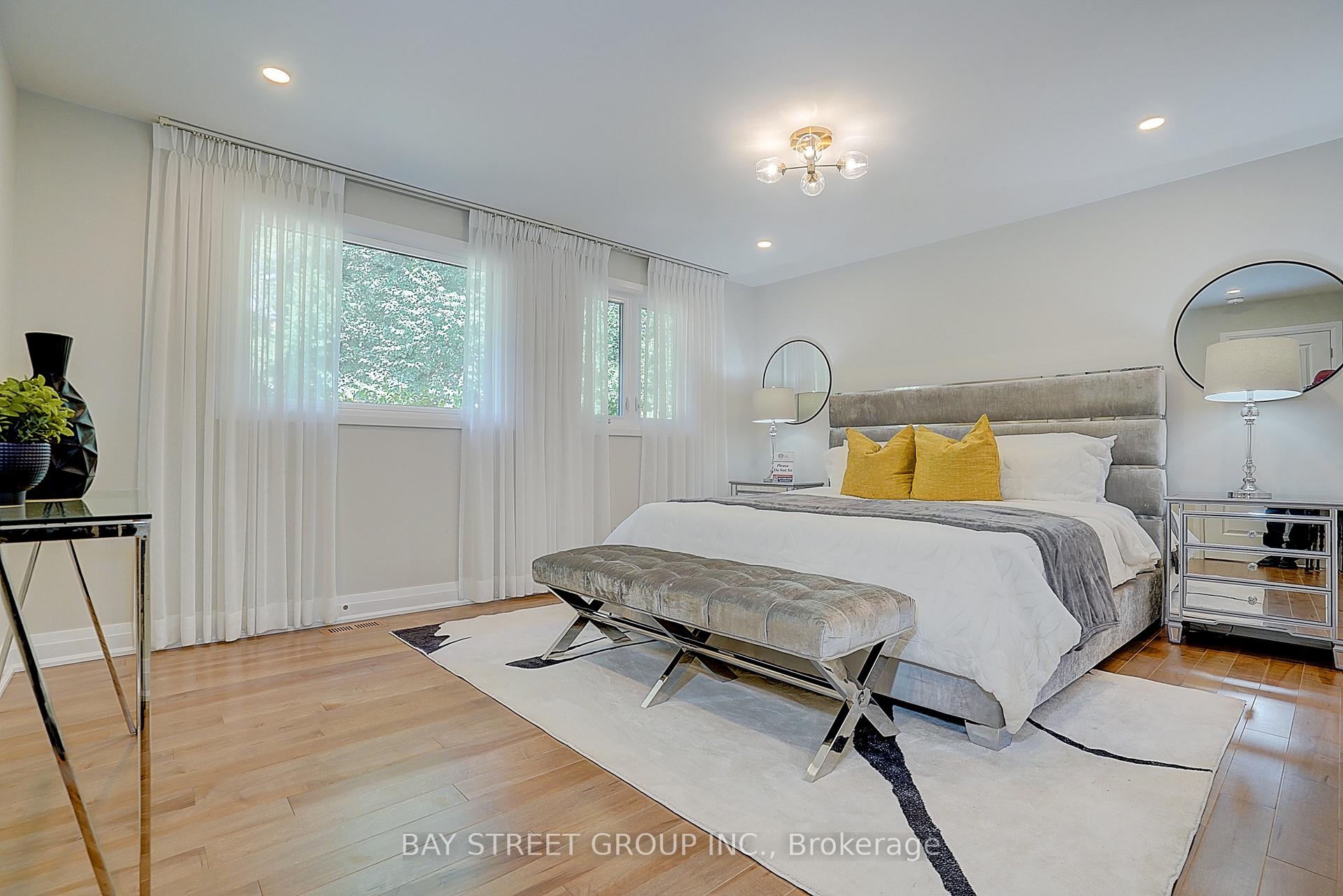 Photo 19 of 107 Crawford Rose Drive, Aurora, Aurora Heights — HOMEH
