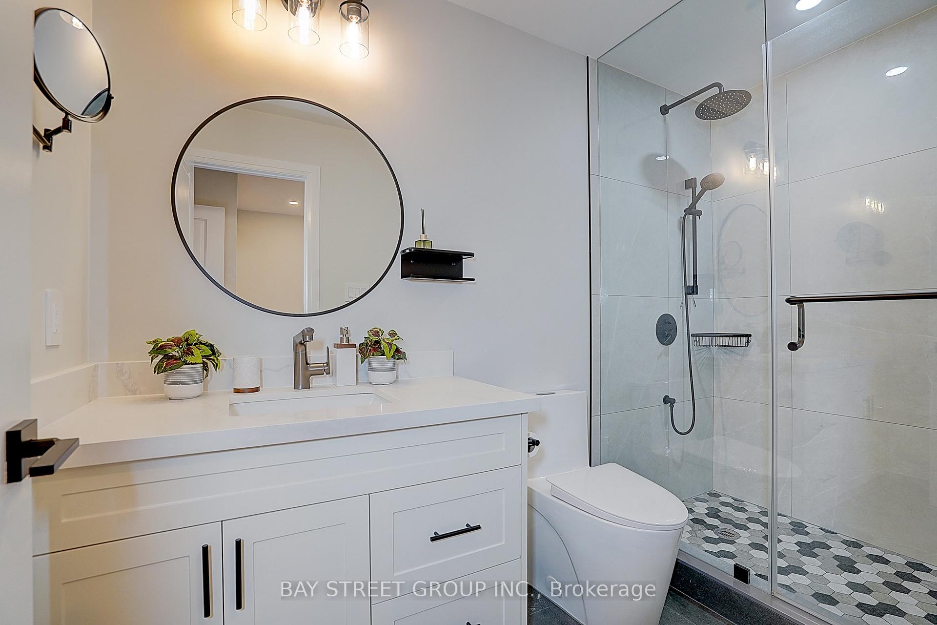 Photo 26 of 107 Crawford Rose Drive, Aurora, Aurora Heights — HOMEH