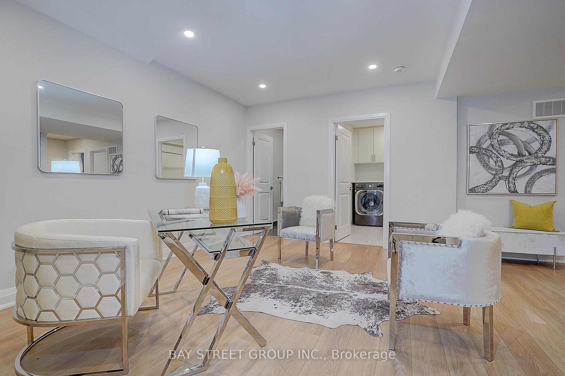Photo 28 of 107 Crawford Rose Drive, Aurora, Aurora Heights — HOMEH