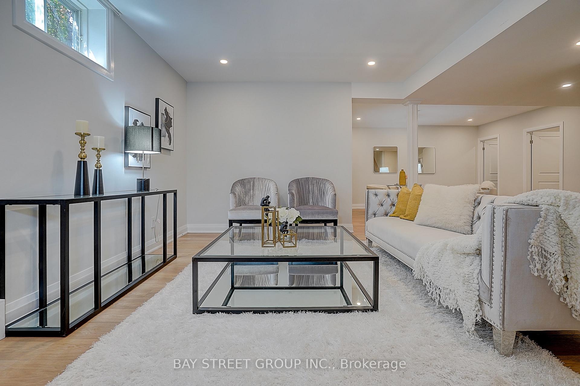 Photo 30 of 107 Crawford Rose Drive, Aurora, Aurora Heights — HOMEH
