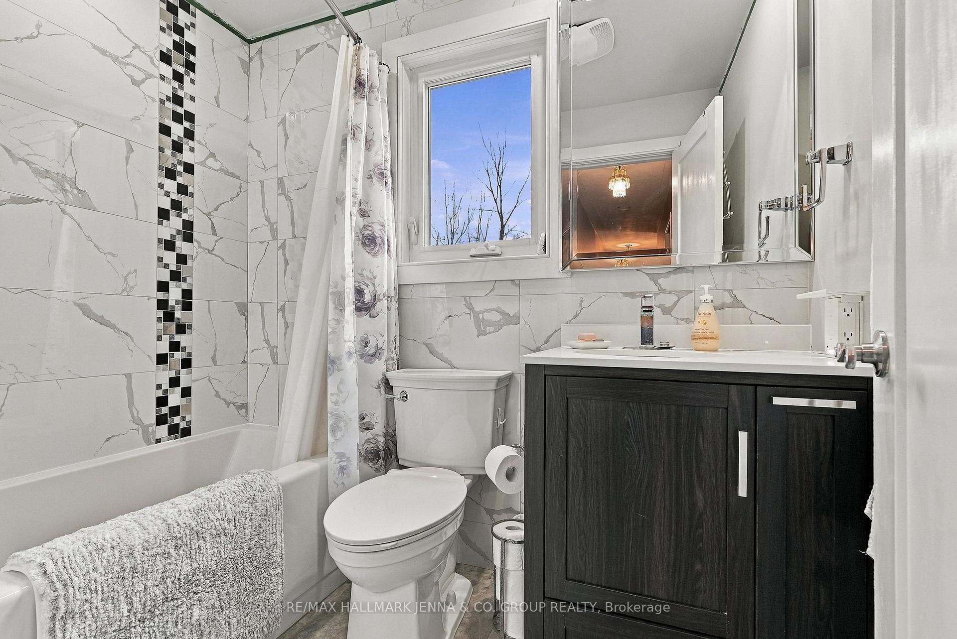 Photo 21 of 2313 8th Line Road, Ottawa, Metcalfe — HOMEH