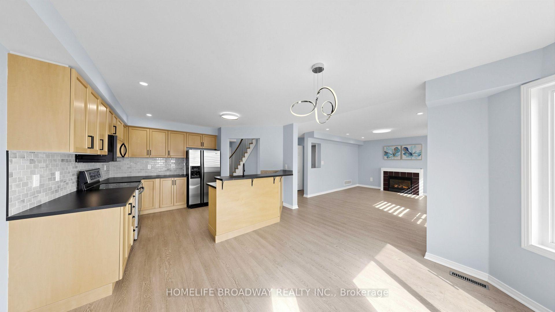 Photo 9 of 145 Livingstone Street E, Barrie, East Bayfield — HOMEH