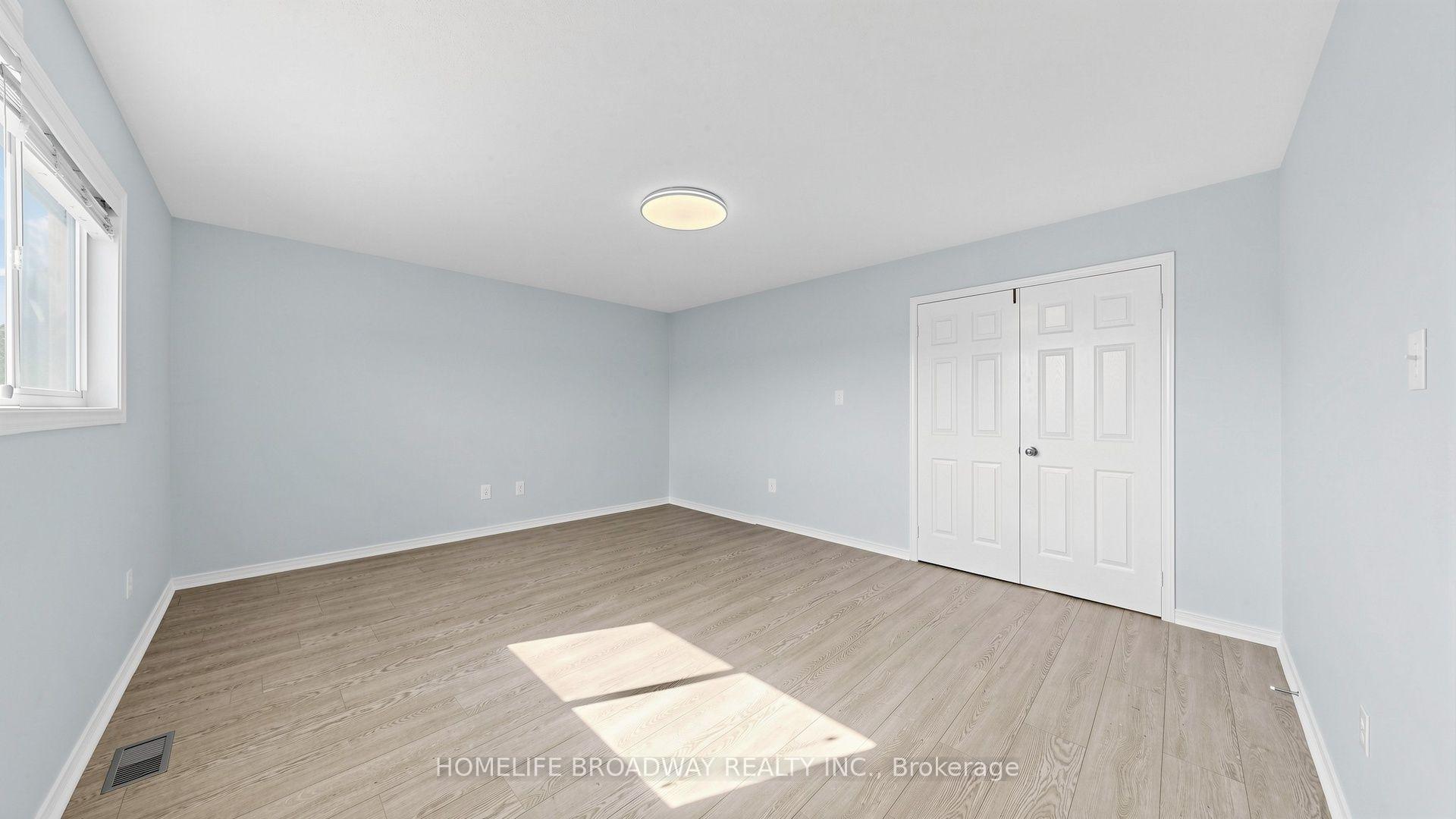 Photo 19 of 145 Livingstone Street E, Barrie, East Bayfield — HOMEH