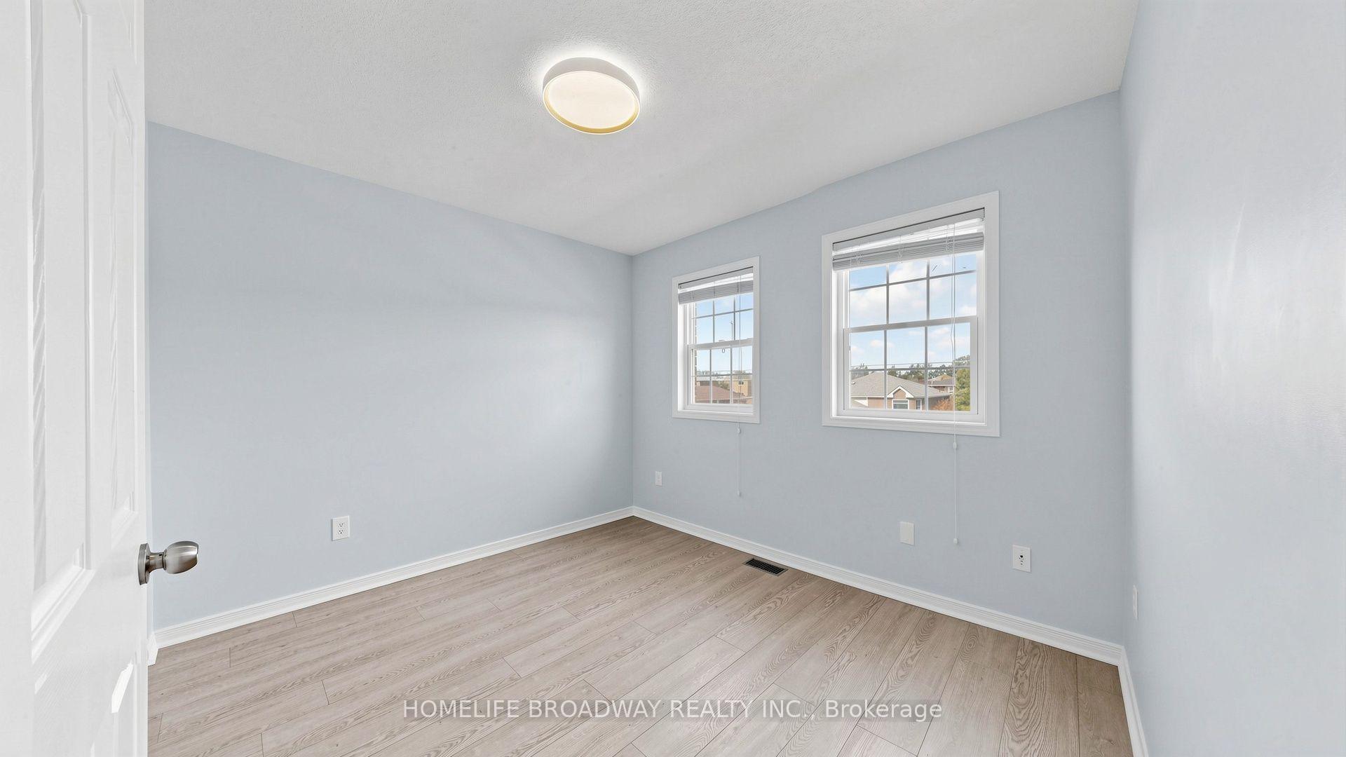 Photo 25 of 145 Livingstone Street E, Barrie, East Bayfield — HOMEH
