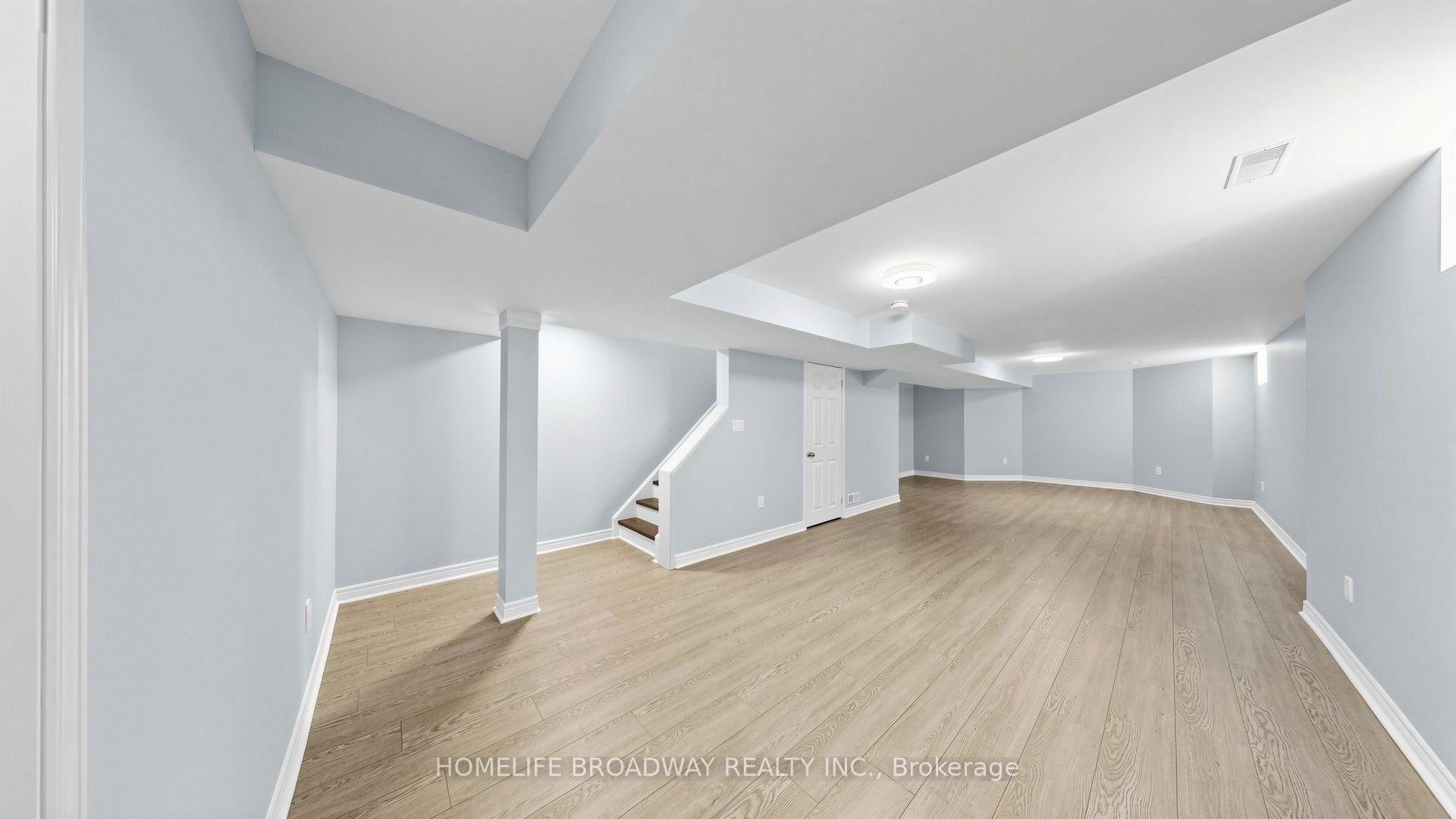 Photo 33 of 145 Livingstone Street E, Barrie, East Bayfield — HOMEH