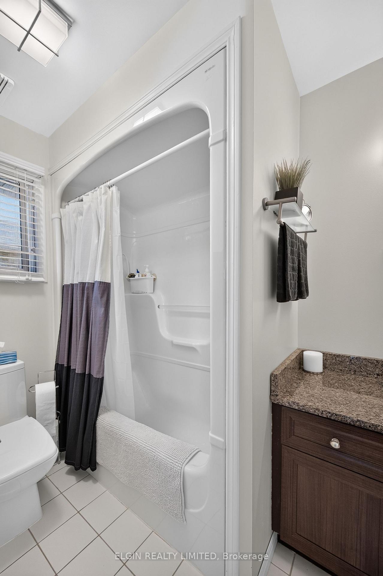Photo 18 of 12 Rickwood Place, St. Thomas — HOMEH