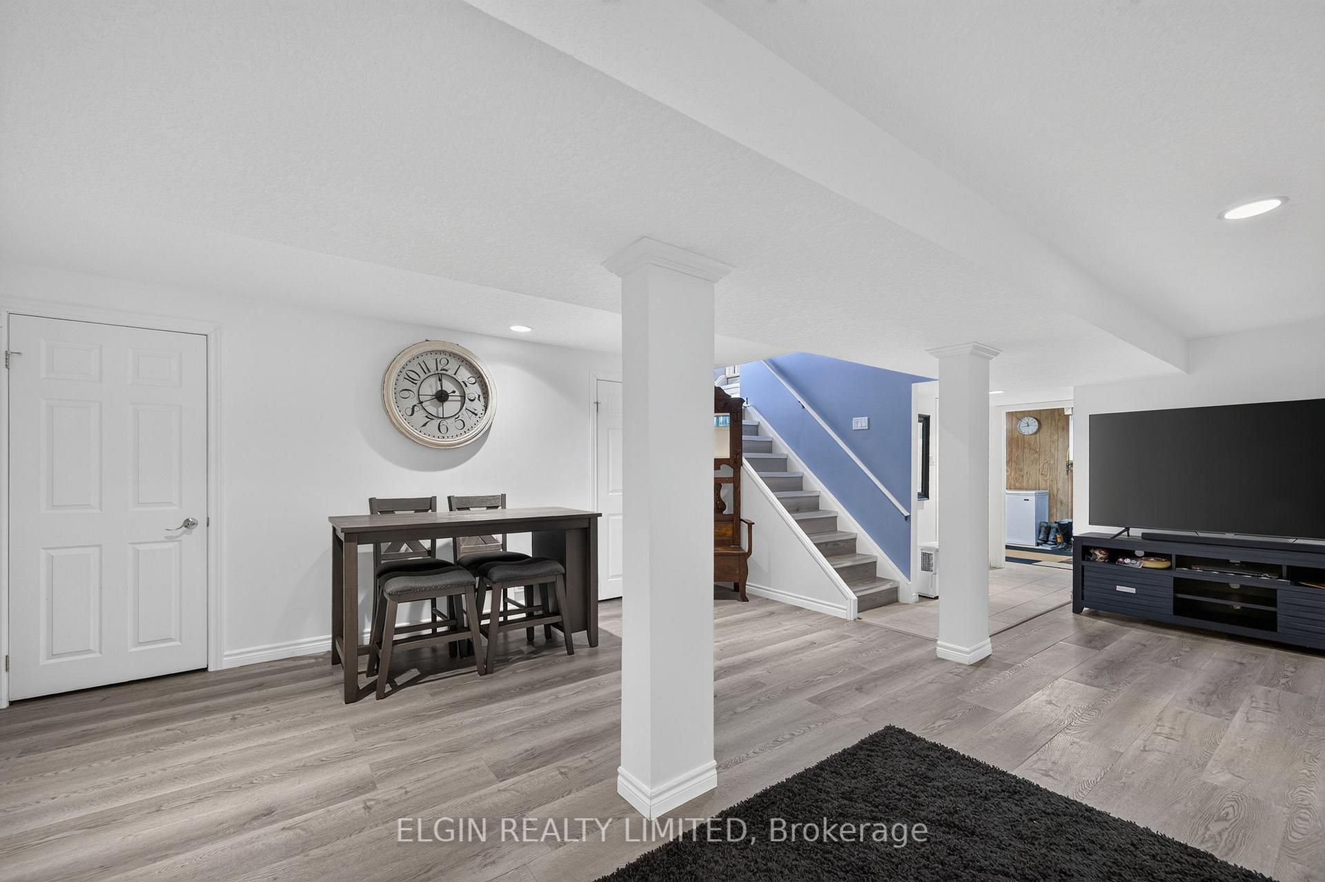 Photo 20 of 12 Rickwood Place, St. Thomas — HOMEH