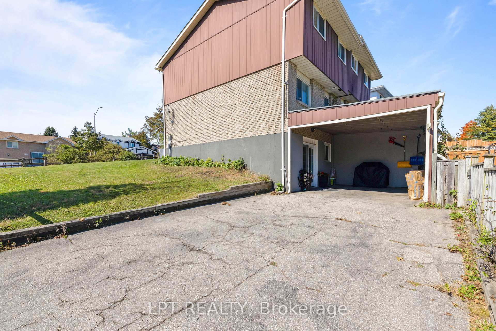 Photo 60 of 102 The Country Way, Kitchener, Country Hills — HOMEH