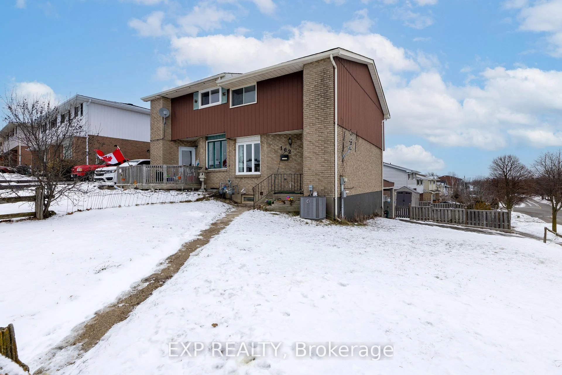 Photo 4 of 102 The Country Way, Kitchener, Country Hills — HOMEH