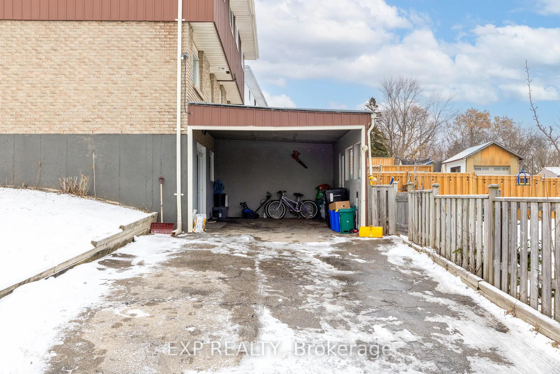 Photo 55 of 102 The Country Way, Kitchener, Country Hills — HOMEH