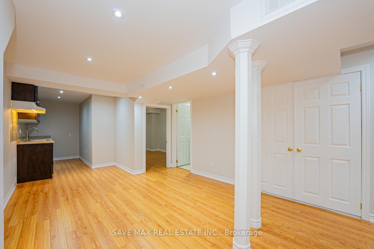 Photo 36 of 1148 Windbrook Grove, Mississauga, East Credit — HOMEH