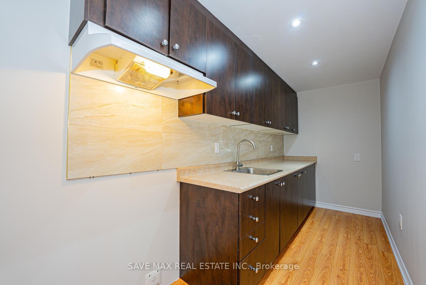 Photo 38 of 1148 Windbrook Grove, Mississauga, East Credit — HOMEH