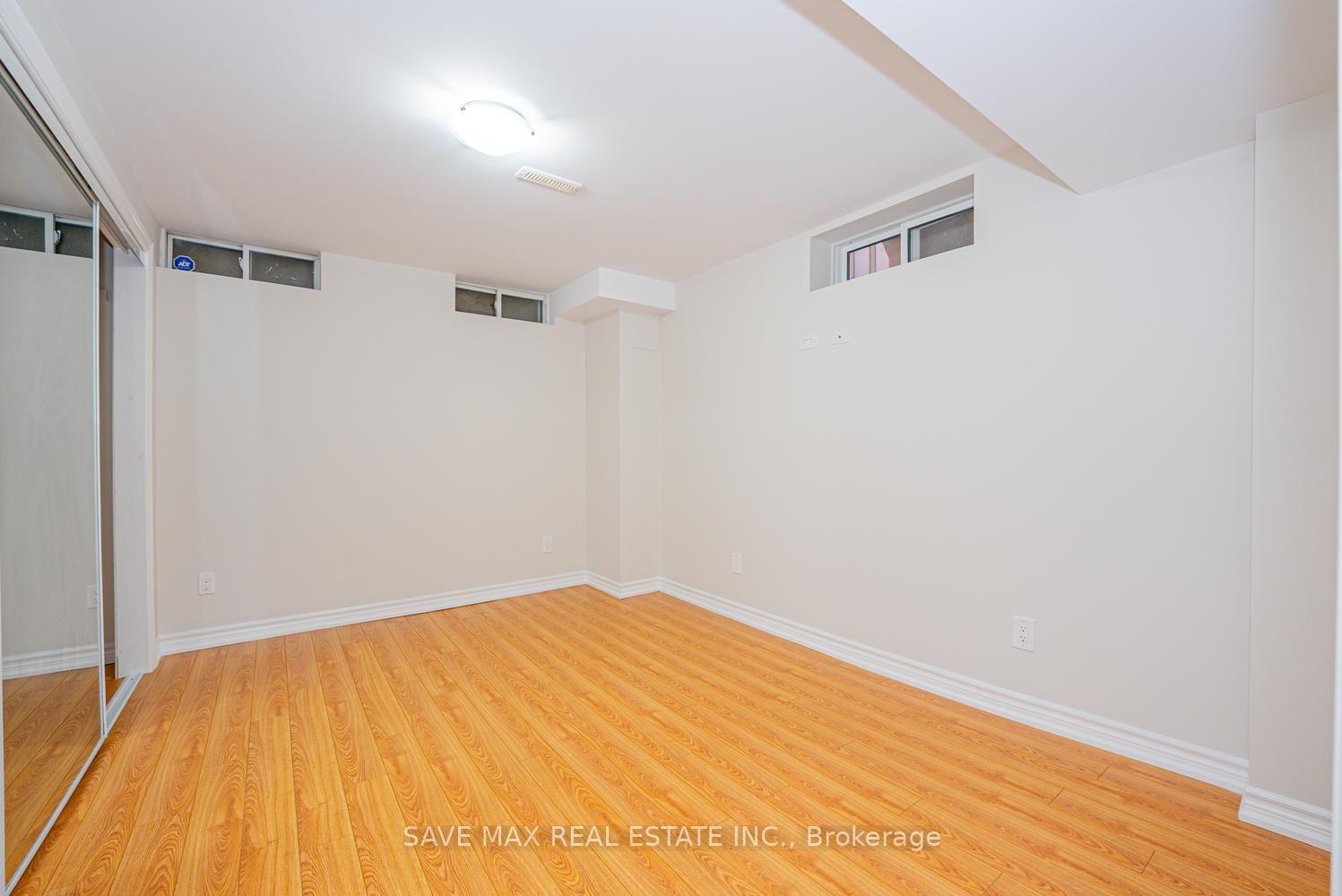 Photo 41 of 1148 Windbrook Grove, Mississauga, East Credit — HOMEH